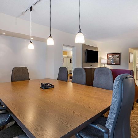 Best Western Plus Thousand Oaks Inn Екстер'єр фото