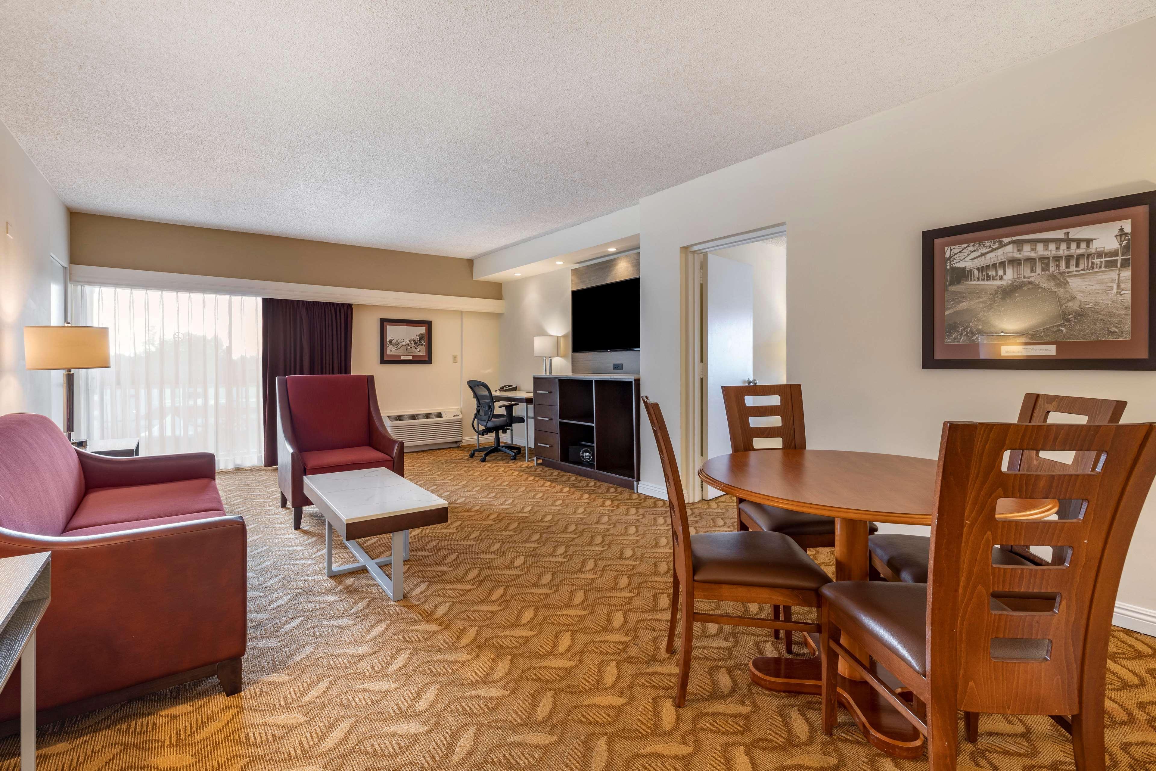 Best Western Plus Thousand Oaks Inn Екстер'єр фото