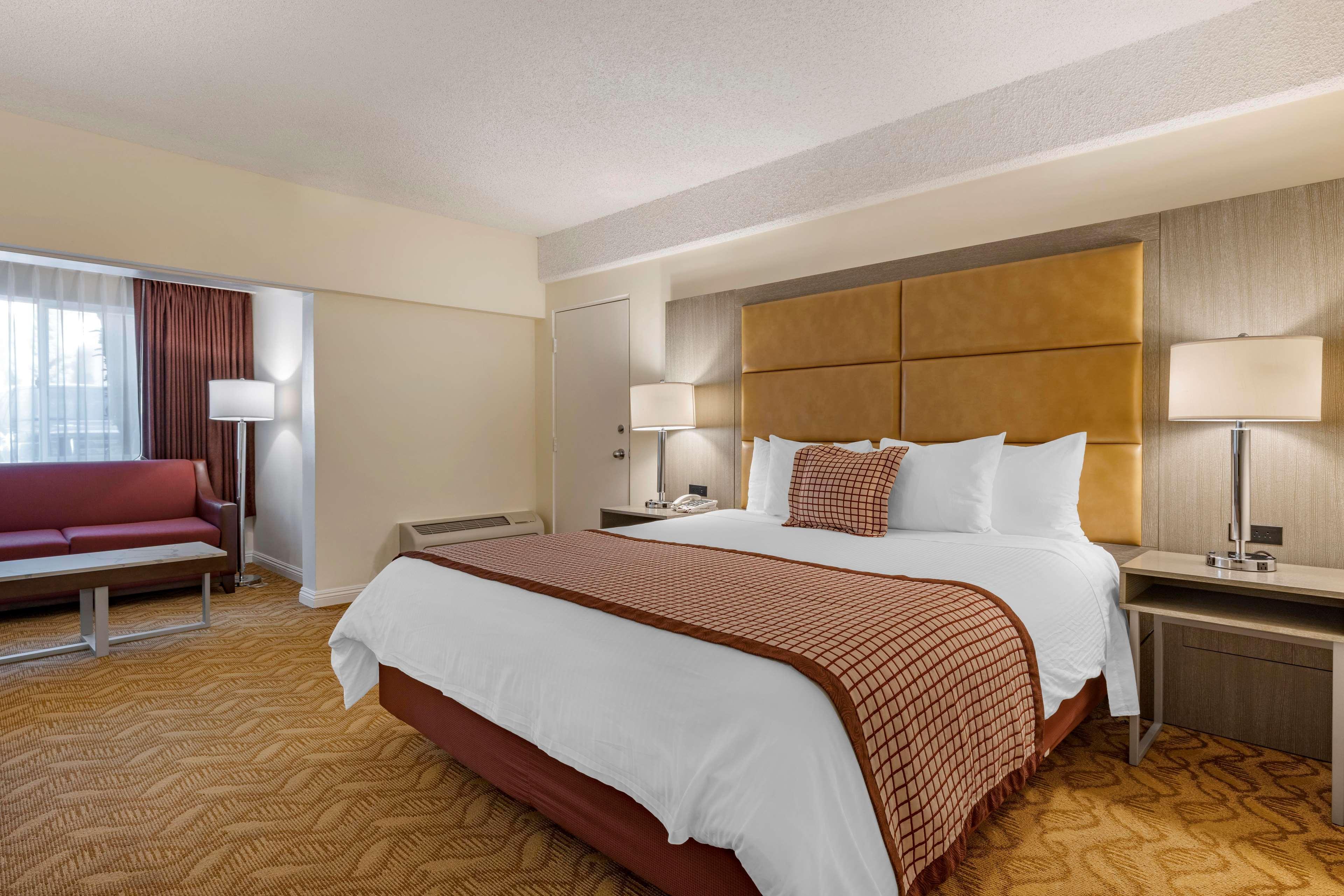 Best Western Plus Thousand Oaks Inn Екстер'єр фото