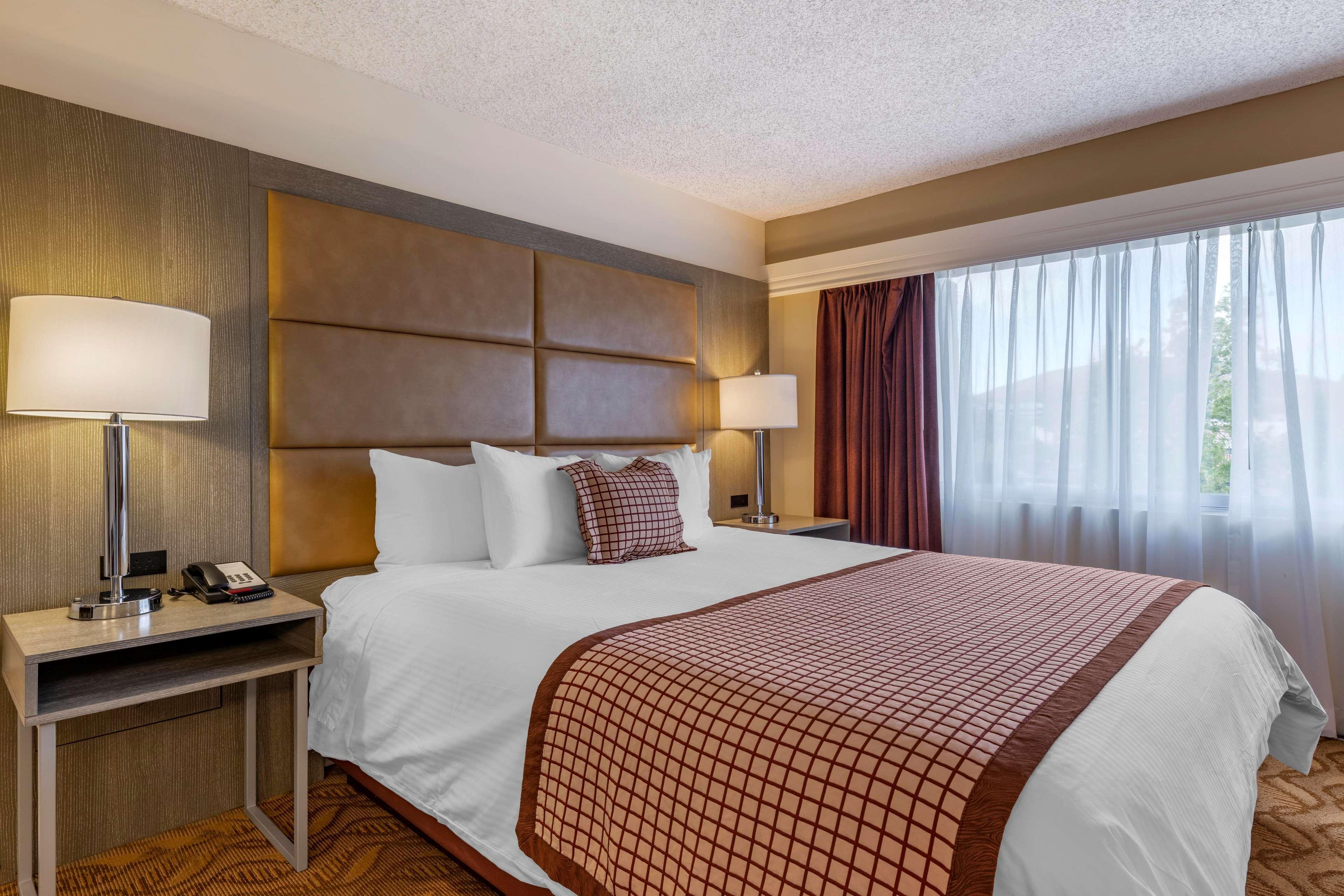 Best Western Plus Thousand Oaks Inn Екстер'єр фото