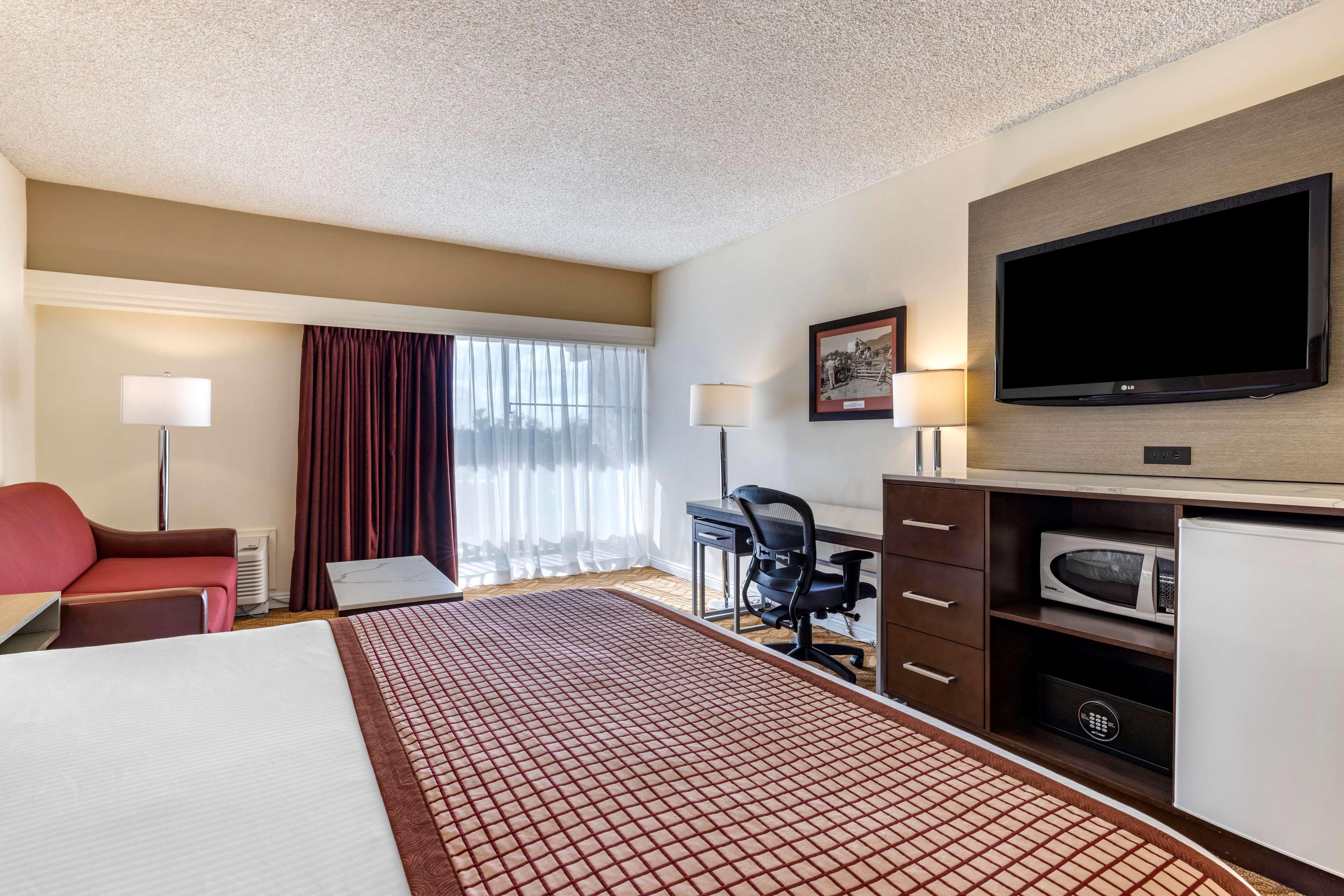 Best Western Plus Thousand Oaks Inn Екстер'єр фото