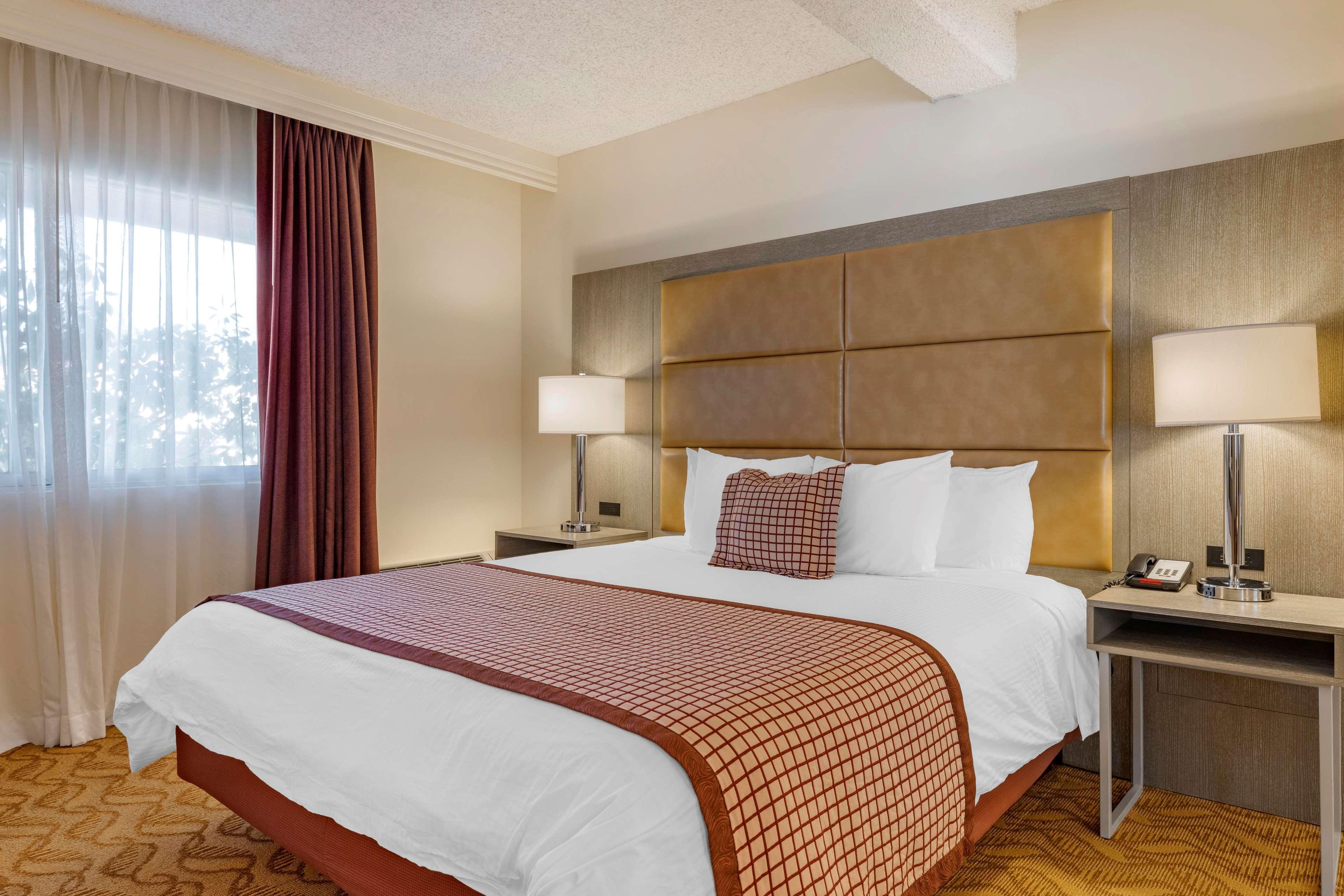 Best Western Plus Thousand Oaks Inn Екстер'єр фото