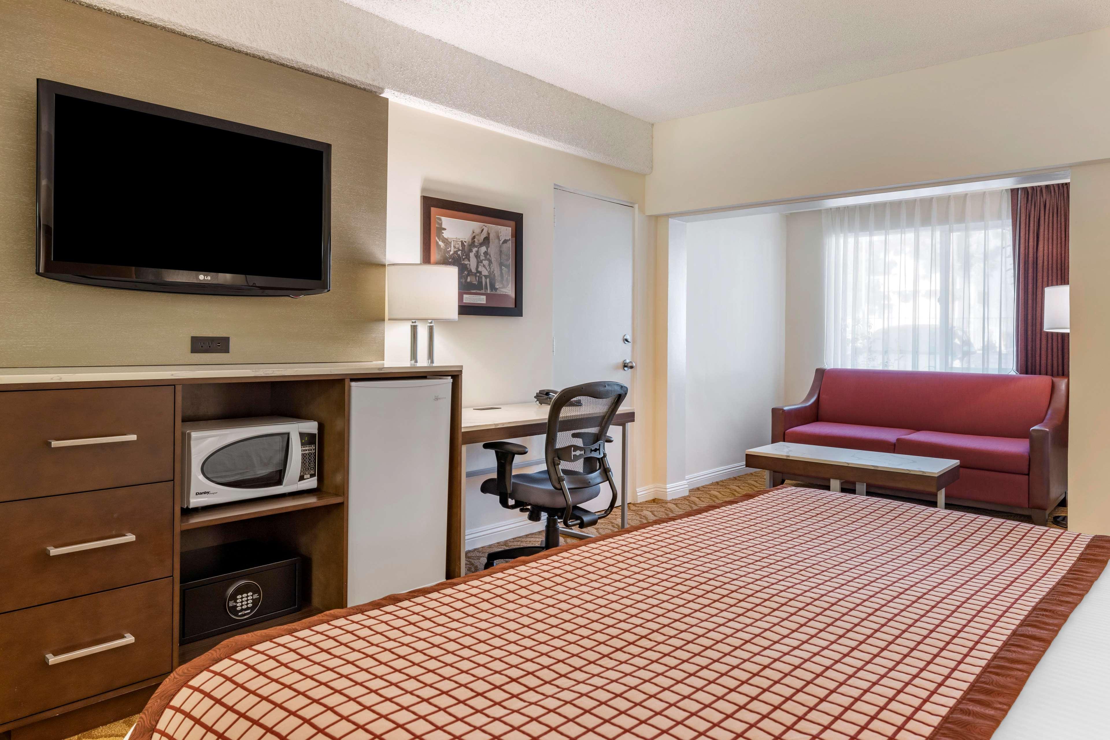 Best Western Plus Thousand Oaks Inn Екстер'єр фото