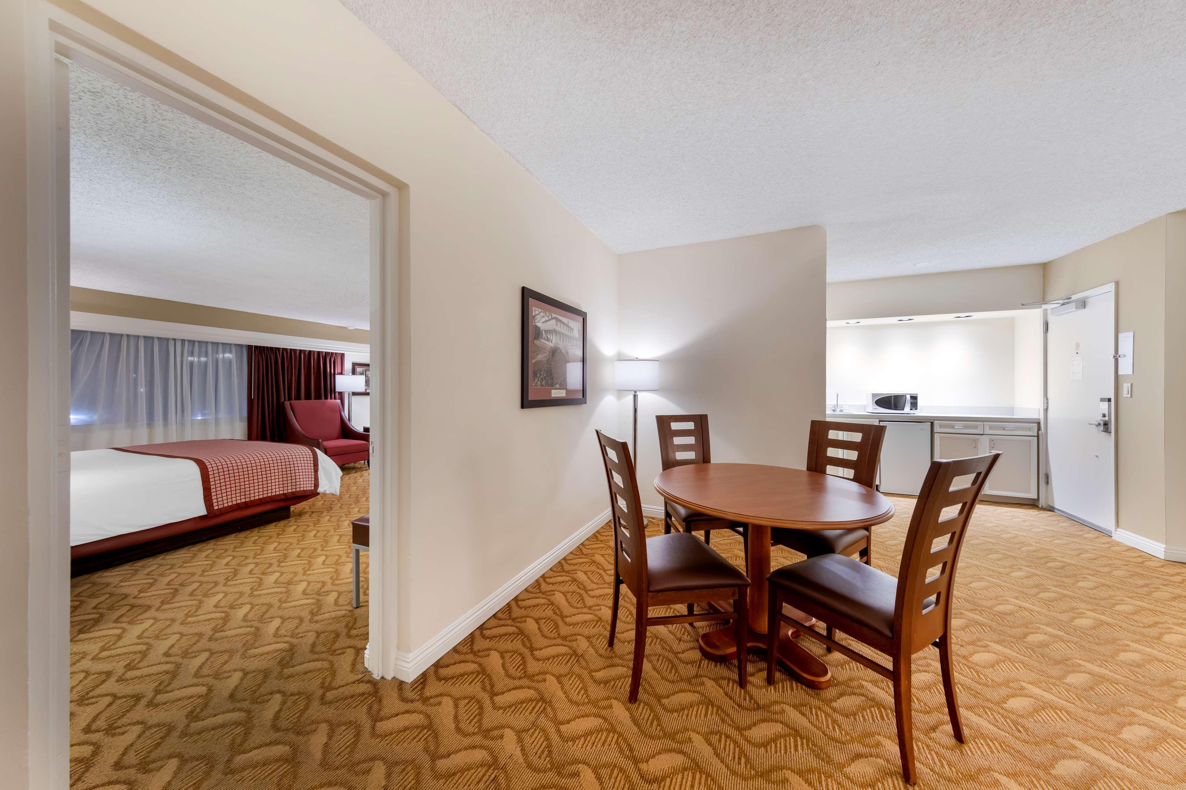 Best Western Plus Thousand Oaks Inn Екстер'єр фото